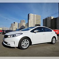 Kia Cerato 2.0 AT, 2018, 56 000 км, с пробегом, цена 1 649 000 руб.