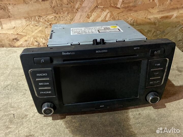 Штатная магнитола Skoda A7