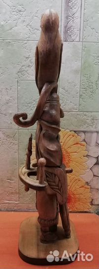 Резаная скульптура