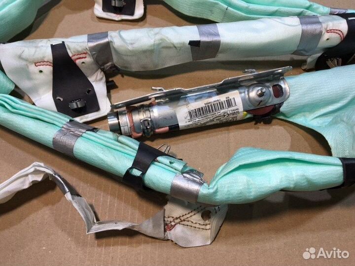 Подушка безопасности головная (Шторка) правая Bmw