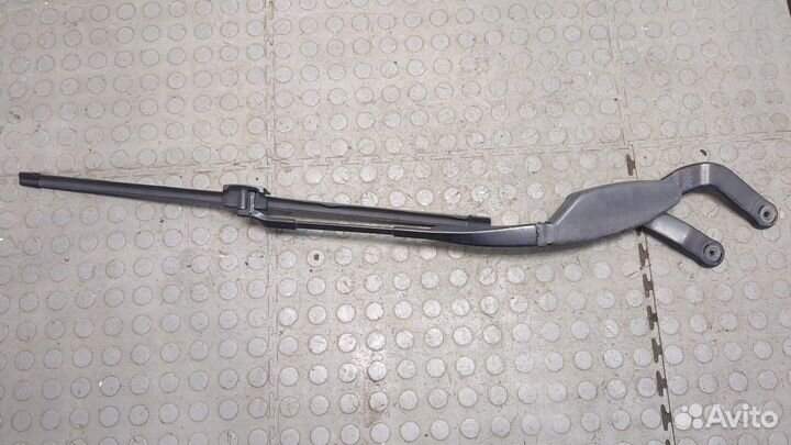 Щеткодержатель Mercedes CLS C219, 2006