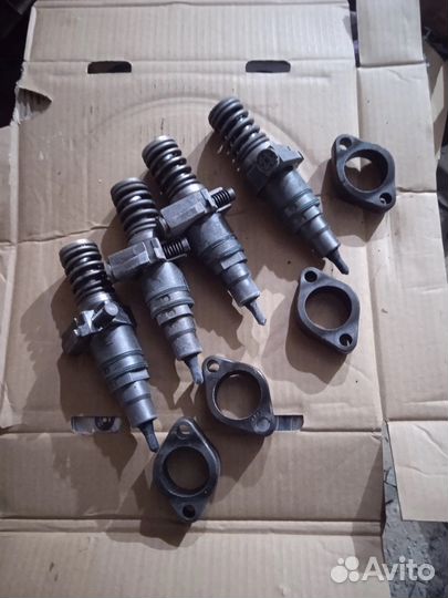 Насос - форсунки Газ 560