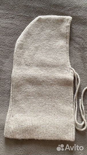 Капор вязаный zara