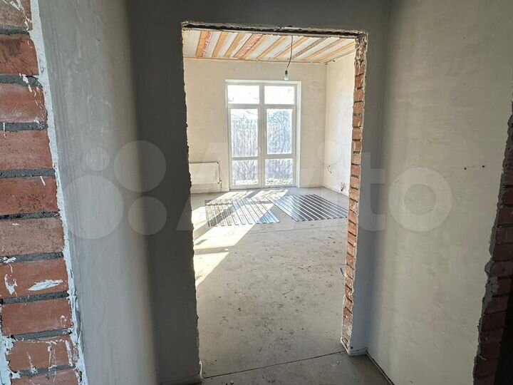 Дом 92 м² на участке 3 сот.