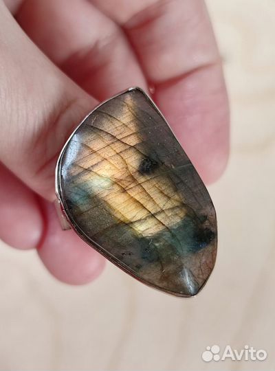 Лабрадорит кольцо 9г + кулон 13г