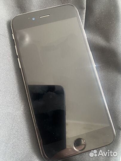 Телефон iPhone