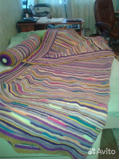 Плед на диван ручной работы