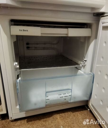 Холодильник бу Beko