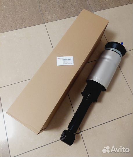 Пневмостойка LR Rover Range D4 L319 без ACE