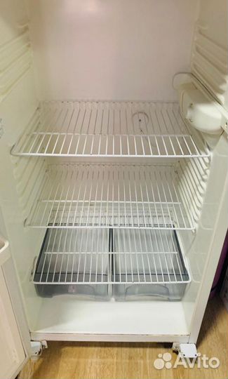 Холодильник Atlant двухкамерный бу