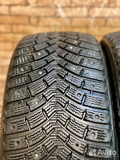 Michelin X-Ice North 2 225/45 R18