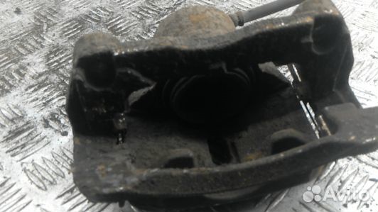 Суппорт тормозной передний правый nissan X-trail T