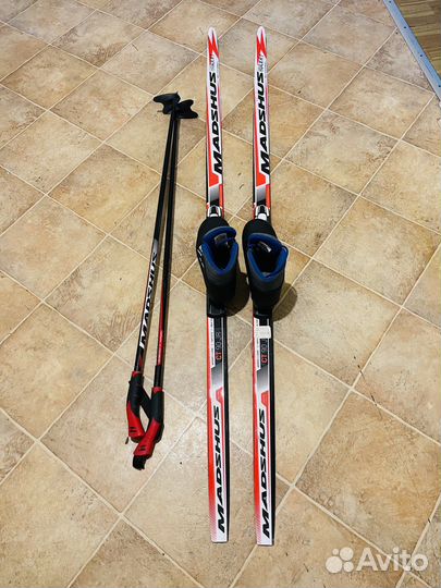 Беговые лыжи