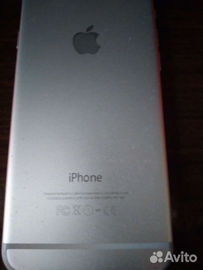 Телефон iPhone 6s