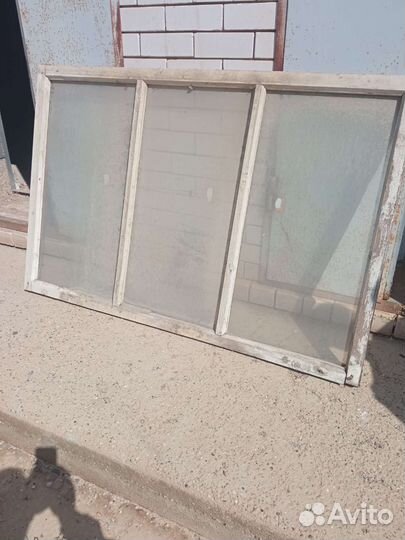 Деревянные оконные рамы бу