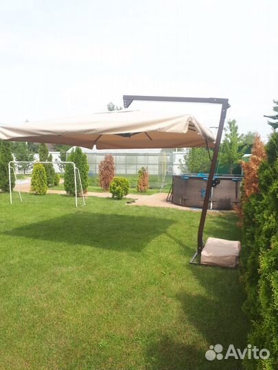 Зонт на боковой опоре 4х45