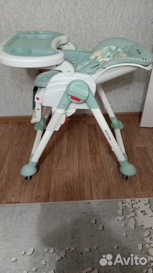 Стульчик для кормления olsson