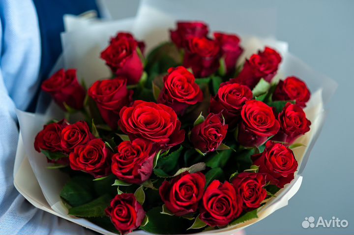 Букет из 25 / 51роз в оформлении