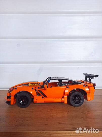 Lego technic 42093 Chevrolet Corvette