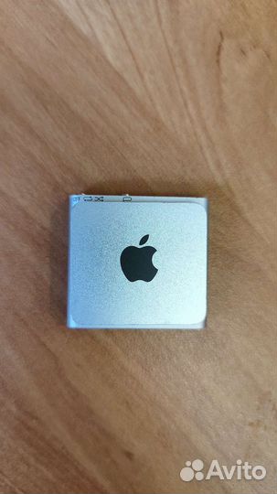 Плеер iPod shuffle 4