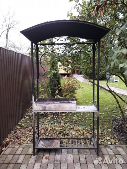 Мангал с крышей бу