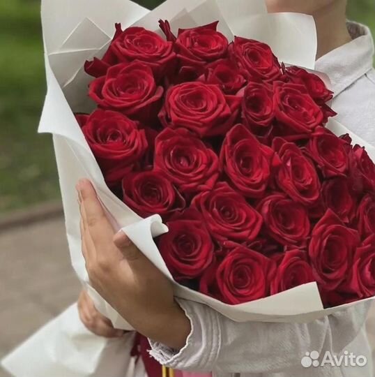 25 роз с доставкой