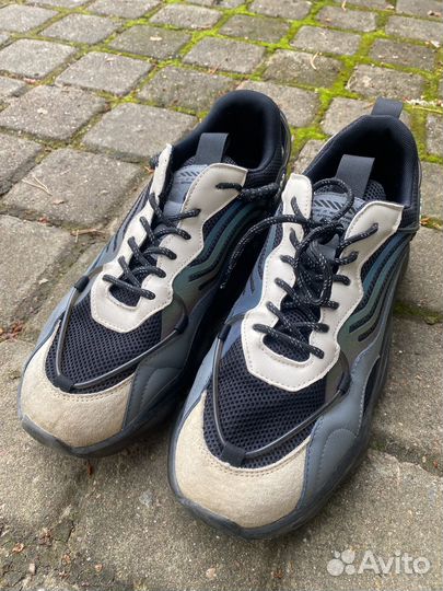 Кроссовки мужские. р-44
