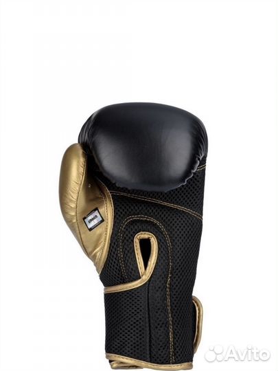 Боксерские перчатки