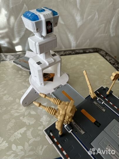 Игровой набор- Самолет-парковка