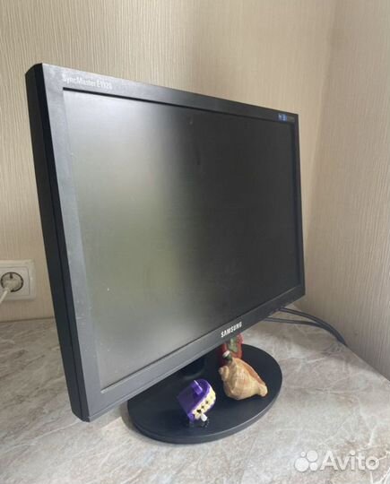 Монитор samsung syncmaster