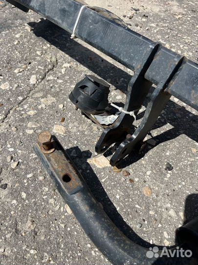 Фаркоп LADA Vesta SW