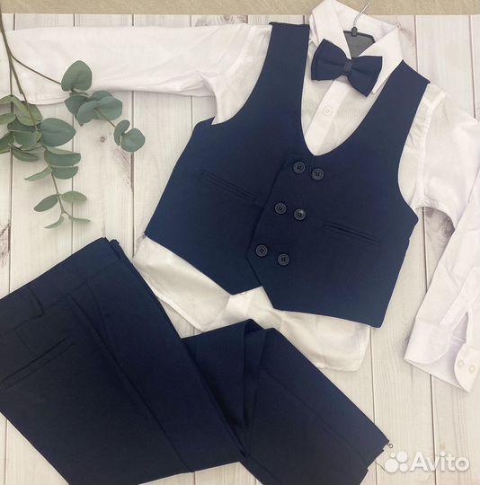 Школьный костюм нарядный праздничный