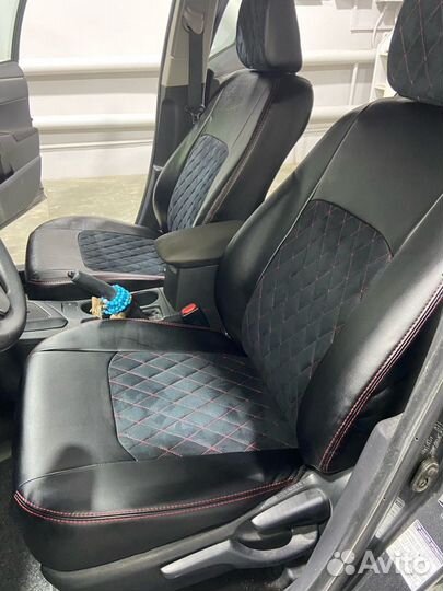 Чехлы Renault Duster 2 красн. ромб комбинированные