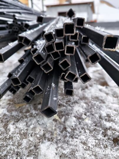 Профильная труба 15х15 1.5 мм 2 сорт