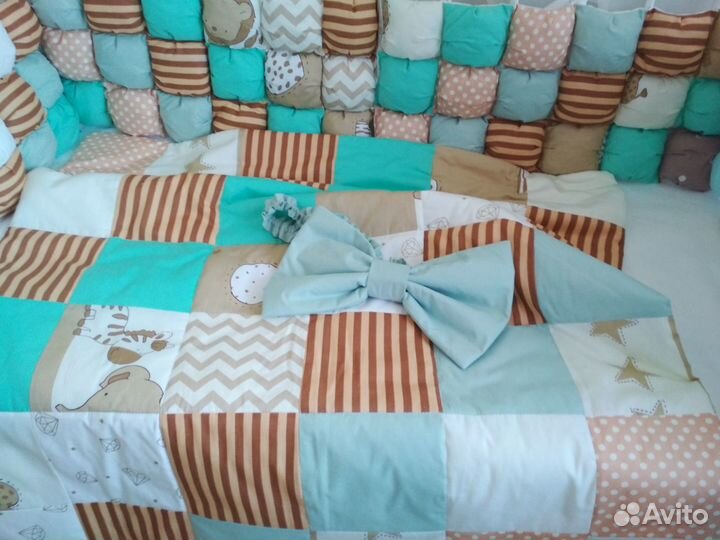 Бортики в кроватку