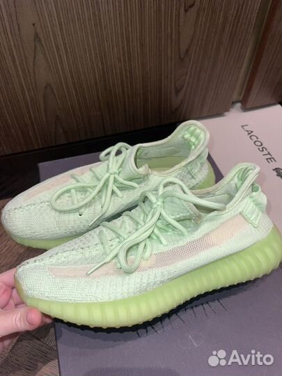 Кроссовки adidas yeezy boost 350 glow