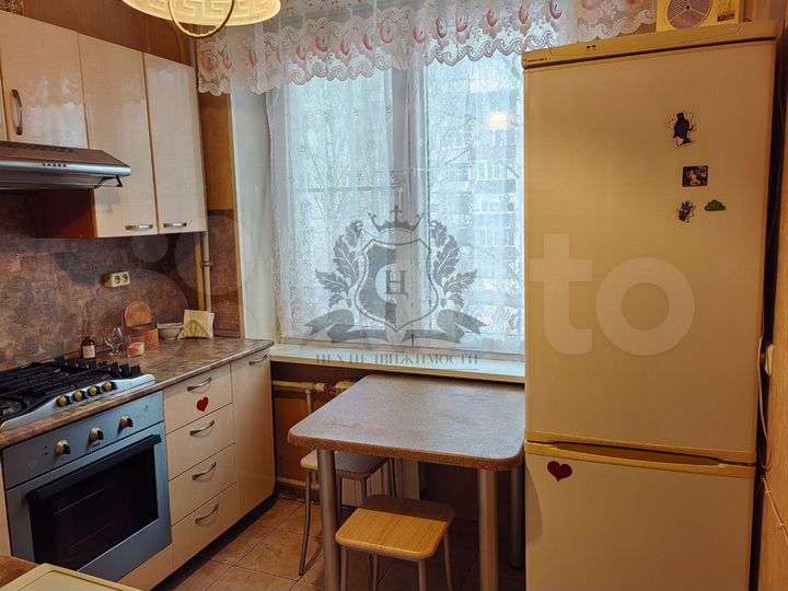 3-к. квартира, 58 м², 3/9 эт.