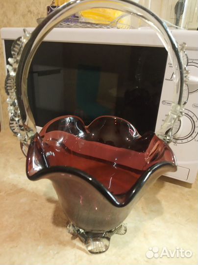 Ваза конфетница цветное стекло