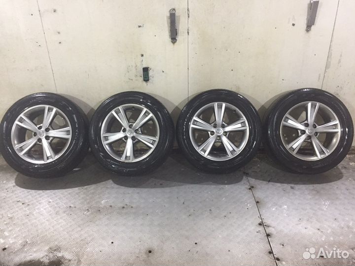 Pirelli Ice Zero 205/60 R16