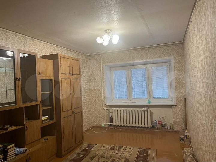 3-к. квартира, 60 м², 1/5 эт.