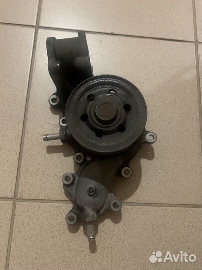 Насос водяной тойота ленд крузер 200