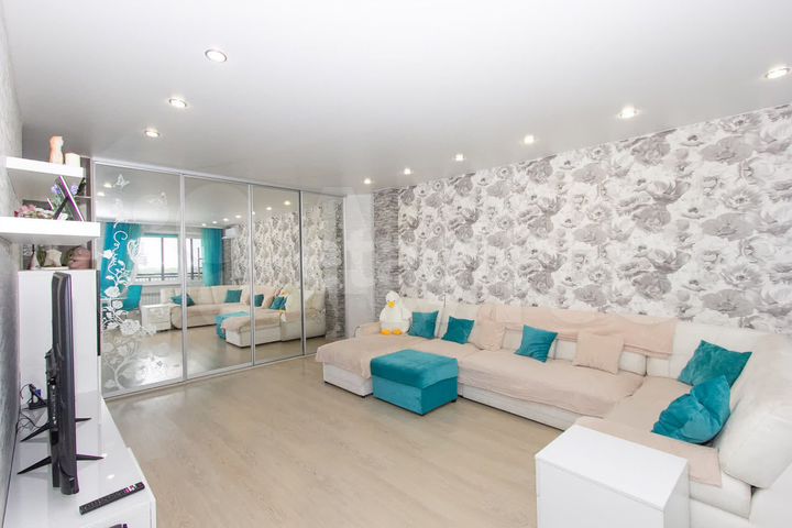 Квартира-студия, 43 м², 10/15 эт.