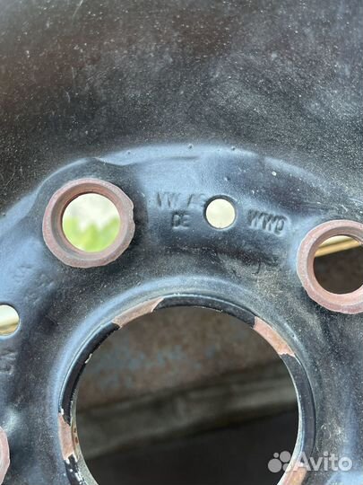 Комплект дисков R15 volkswagen оригинал