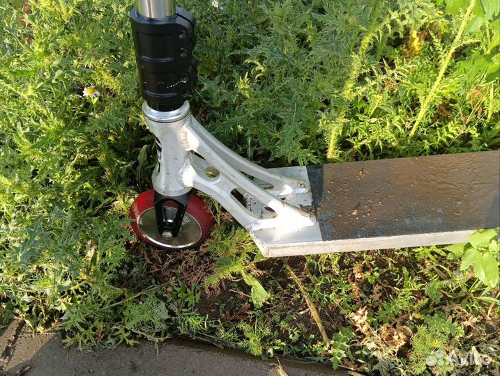 Трюковой самокат кастом обмен/продажа