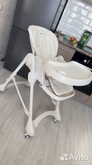 Стульчик для кормления tommy bon appetit