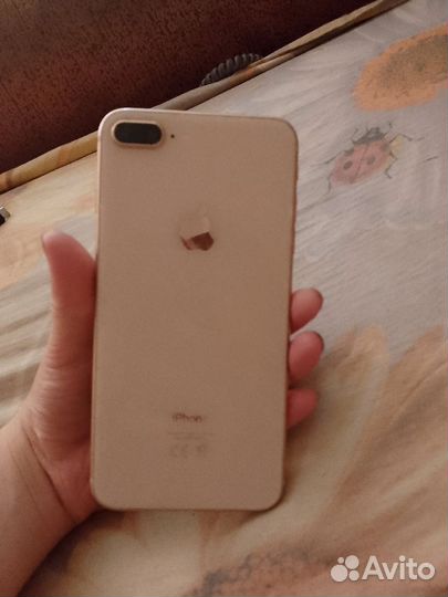 iPhone 8 Plus, 64 ГБ