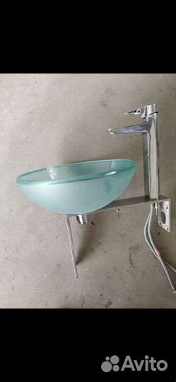 Раковина в ванную бу