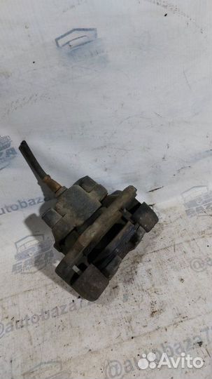 Суппорт задний левый Bmw 7-Series E38 M60B30 1999