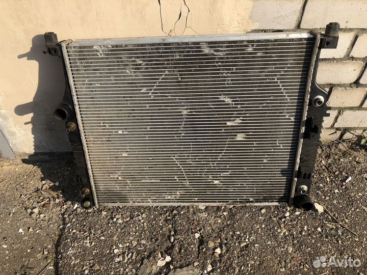 Радиатор охлаждения Mercedes ML/GL (W164)