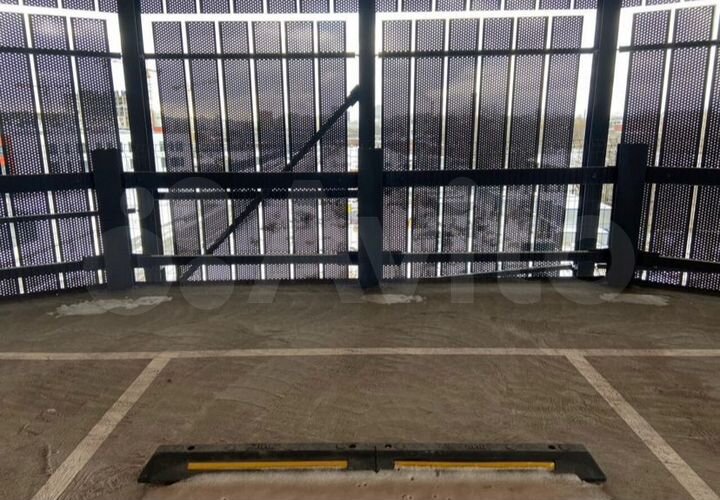 Машиноместо, 13 м²